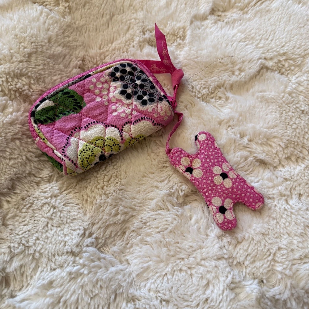 Vera Bradley change purse identified as Priscilla Pink floral design